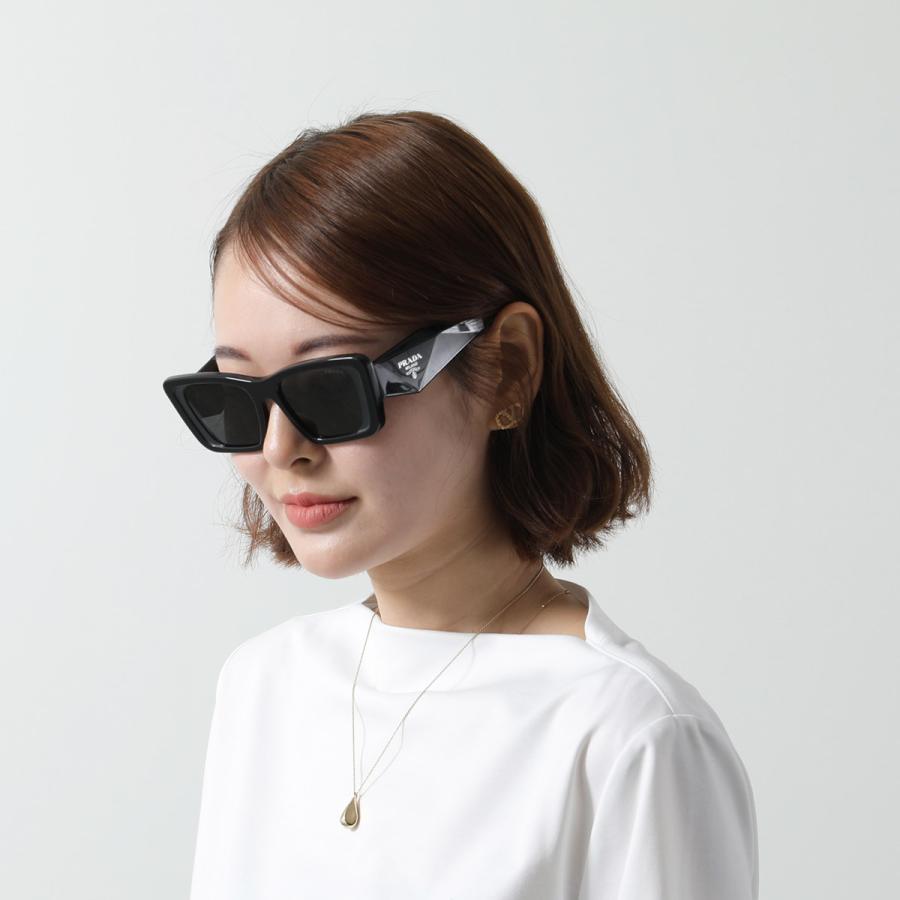 PRADA プラダ　サングラス　SPR 08Y　ブラック　ケース付き　L898 PRADA プラダ サングラス SPR 08Y ブラック ケース付き L898