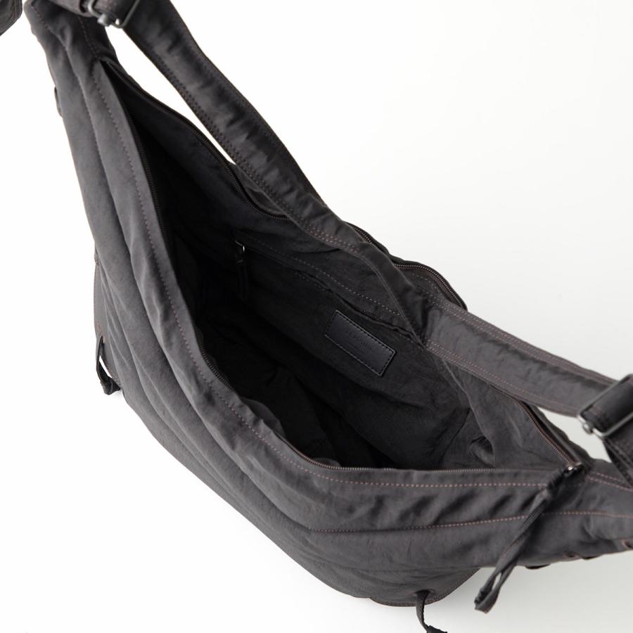LEMAIRE（ルメール） ショルダーバッグ MEDIUM SOFT GAME BAG