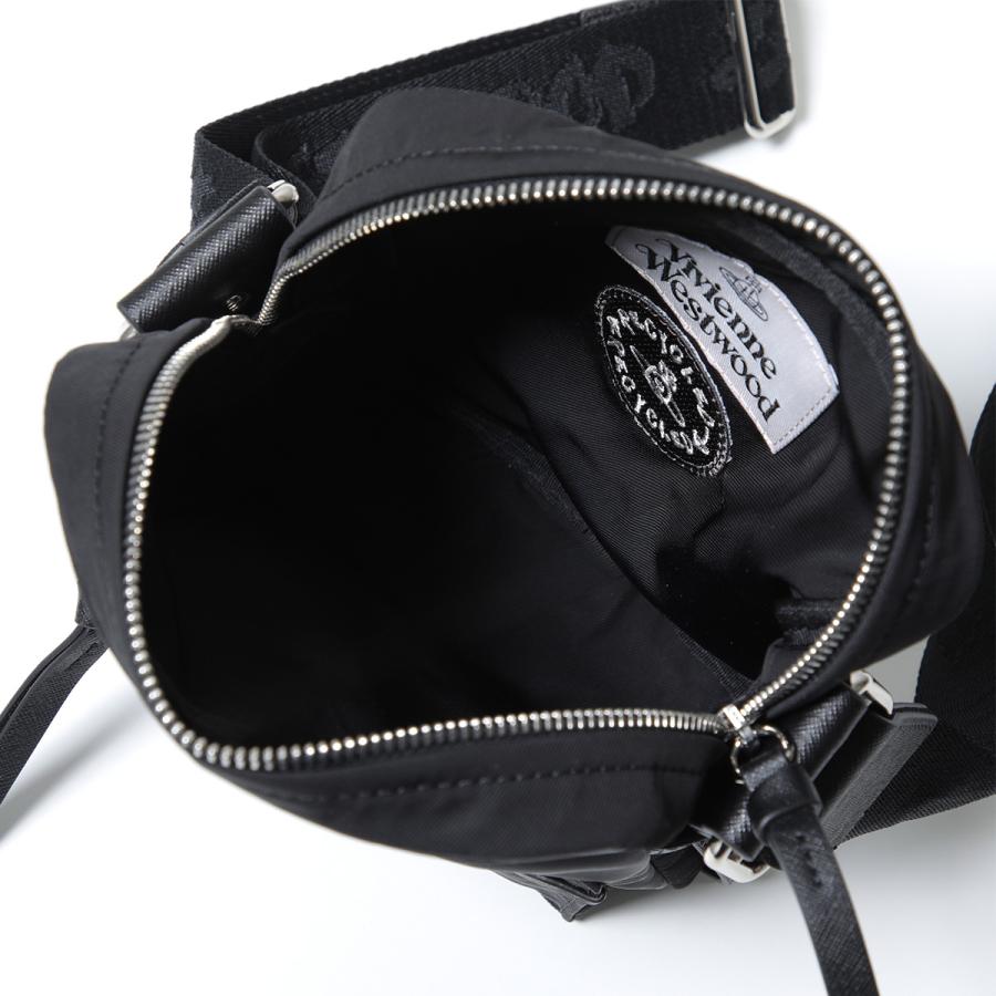ヴィヴィアンウエストウッド オーブ ナイロン ショルダーバッグ 軽量 Vivienne Westwood（ヴィヴィアンウエストウッド） ショルダーバッグ