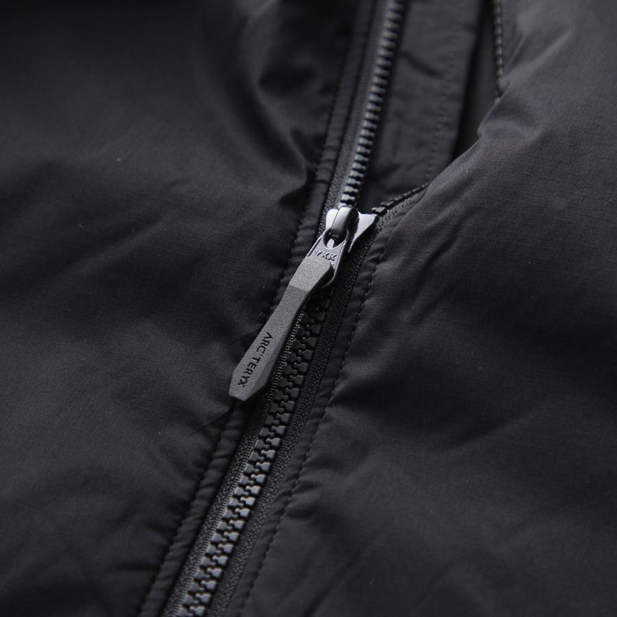 ARC'TERYX アークテリクス 中綿ジャケット Atom Hoody M アトム フーディ X000009556 メンズ 撥水 フード付き ロゴ刺繍 ナイロン Blackの画像