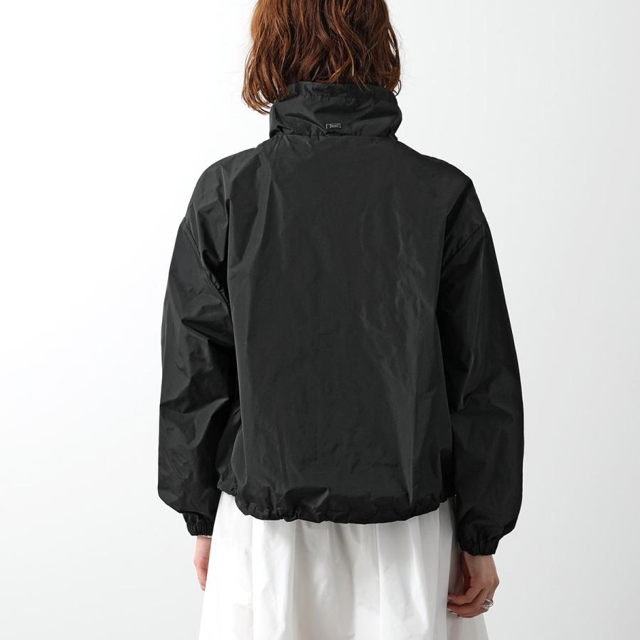 HERNO（ヘルノ） ブルゾン GIACCA CORTA NEW TECHNO TAFFETA GI000280D