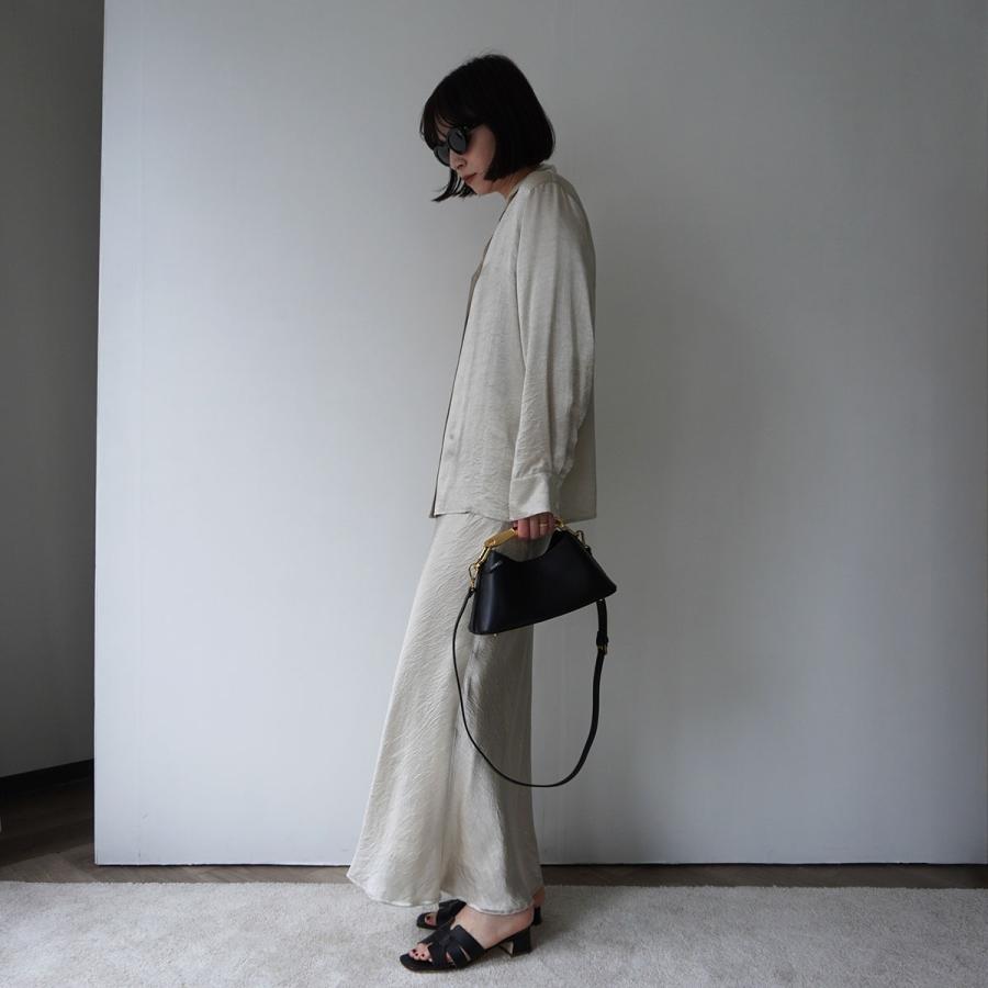 付属品付　Elleme エレメ ブーメラン レザー　ショルダーバッグ　ホワイト elleme（エレメ） ショルダーバッグ Mini Boomerang Leather