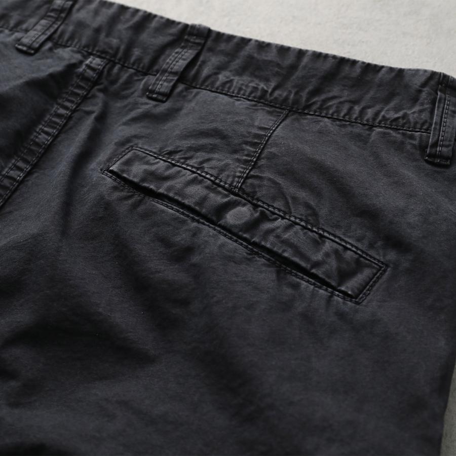 STONE ISLAND（ストーン アイランド） ハーフパンツ K1S15L100011
