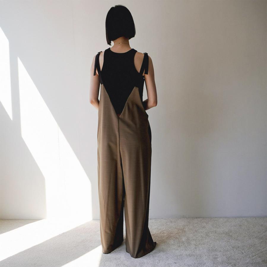 CHIGNON シニヨン サロペット 3651-009KK Vネックコンビネゾン CHIGNON シニヨン サロペット 3651-009KK Vネックコンビネゾン