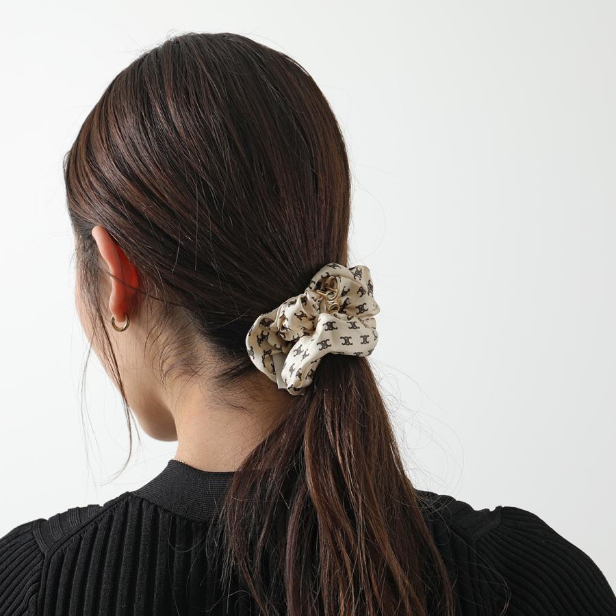 CELINE（セリーヌ） シュシュ Mini Triomphe Scrunchy 461DK2SIB.18LV