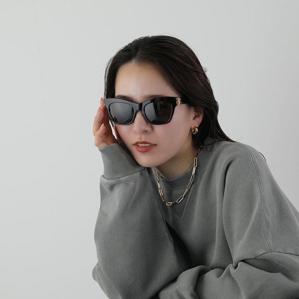 BALENCIAGA（バレンシアガ） サングラス BB0132S レディース