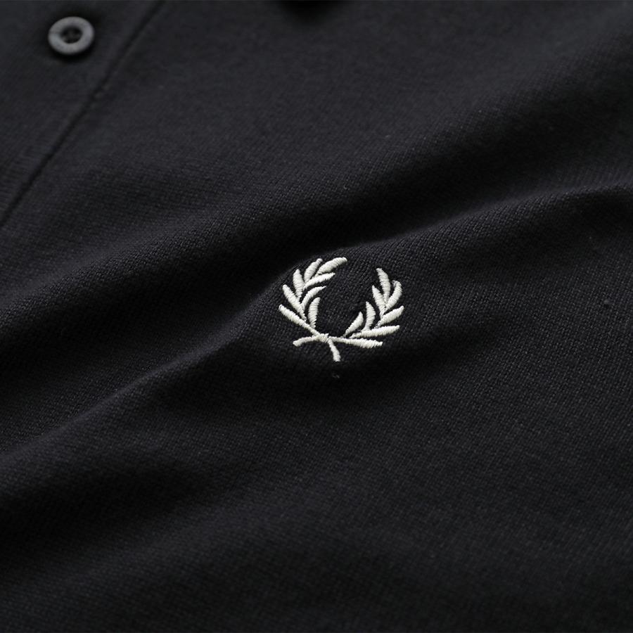 フレッドペリー　ポロシャツ　カーキー　Lサイズ　刺繍ロゴ FRED PERRY（フレッドペリー） ポロシャツ COTTON KNITTED SHIRT K9725