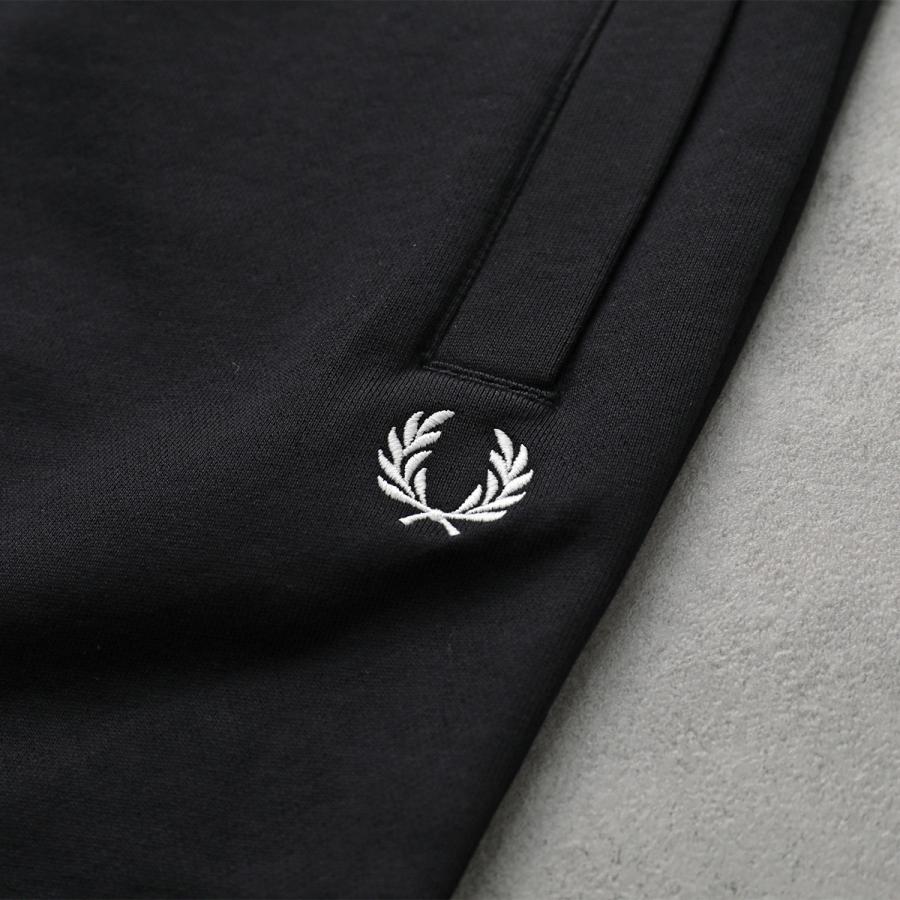 FRED PERRY（フレッドペリー） スウェットパンツ CLASSIC SWEAT SHORT