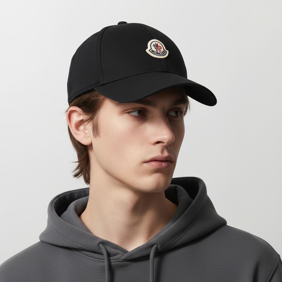 MONCLER モンクレール　ブラック ベースボールキャップ　帽子 MONCLER（モンクレール） ベースボールキャップ BASEBALL CAP 3B00043