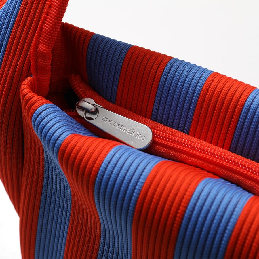 新品 未使用！ Marimekko ストライプ ショルダーバッグ marimekko（マリメッコ） ショルダーバッグ Knitted Shoulderbag