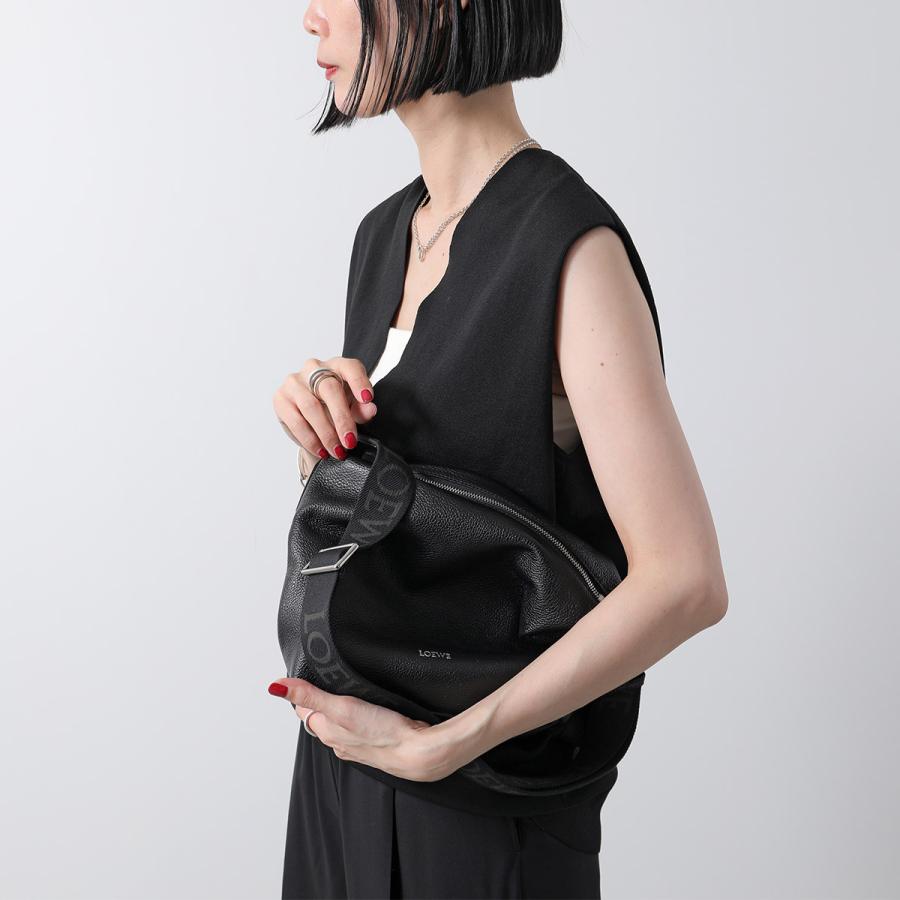 LOEWE ロエベ ショルダーバッグ CUBI CROSSBODY キュービィ LOEWE ロエベ ショルダーバッグ CUBI CROSSBODY キュービィ