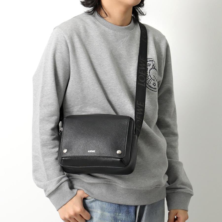 LOEWE ロエベ ショルダーバッグ PEBBLE MESSENGER ペブル LOEWE ロエベ ショルダーバッグ PEBBLE MESSENGER ペブル
