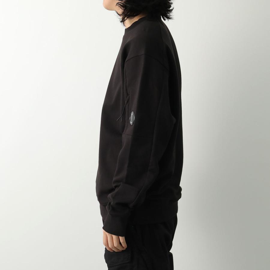 C.P. COMPANY（シーピーカンパニー） スウェットシャツ 18CMSS023A