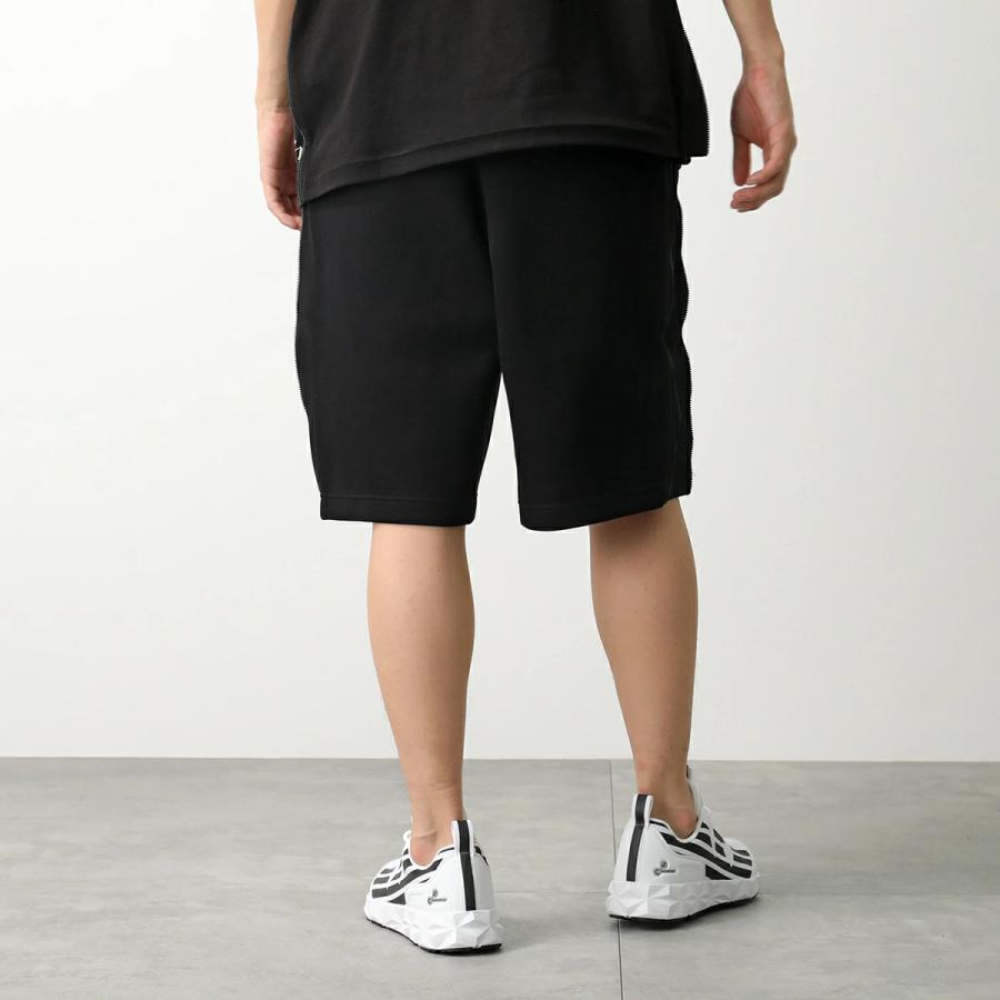 EA7 EMPORIO ARMANI エアセッテ エンポリオアルマーニ ハーフパンツ