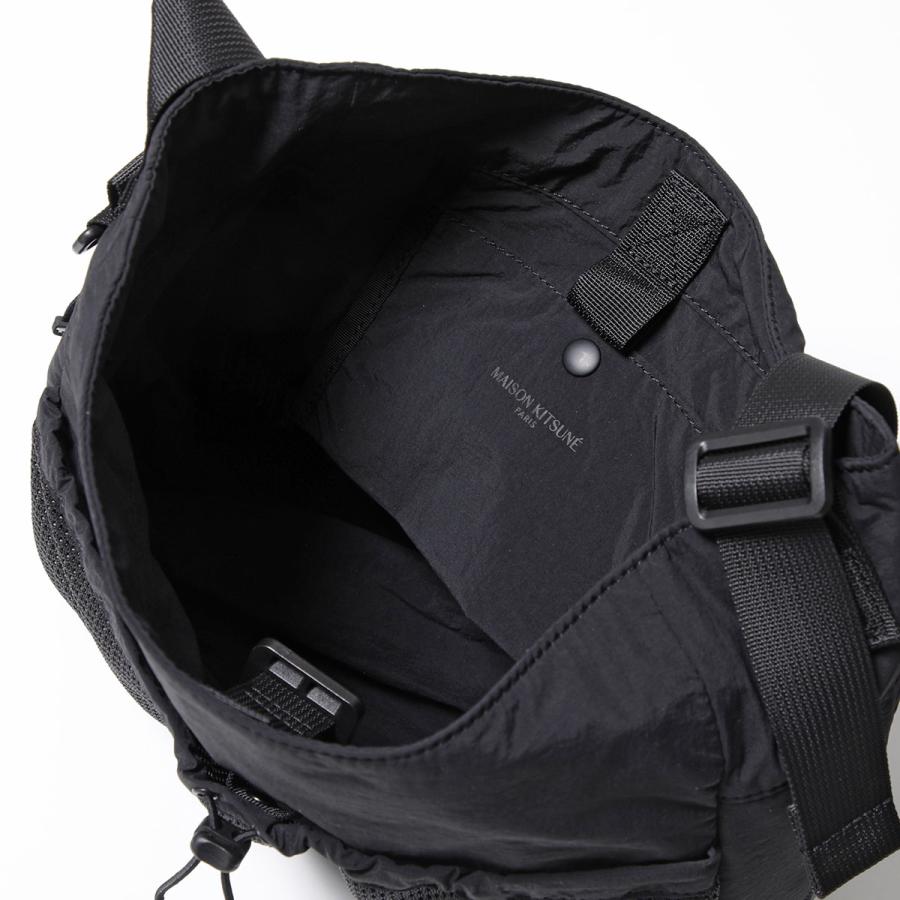 maison kitsune flash fox バックパック 黒 メゾンキツネ MAISON KITSUNE（メゾン キツネ） ショルダーバッグ FLASH FOX