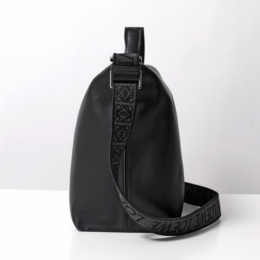 LOEWE（ロエベ） ショルダーバッグ CUBI CROSSBODY キュービィ クロス