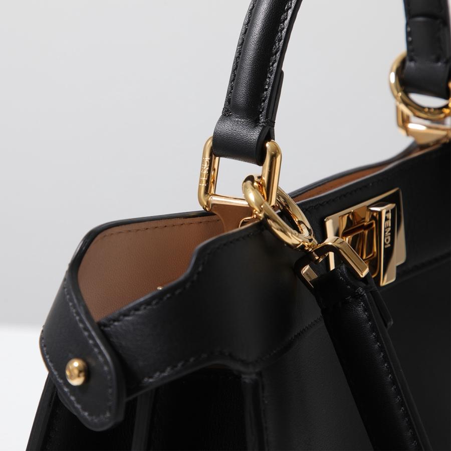 FENDI（フェンディ） ショルダーバッグ PEEKABOO ISeeU SMALL