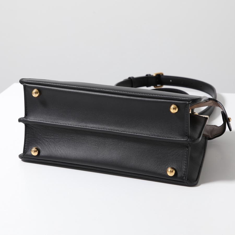 FENDI（フェンディ） ショルダーバッグ PEEKABOO ISeeU SMALL