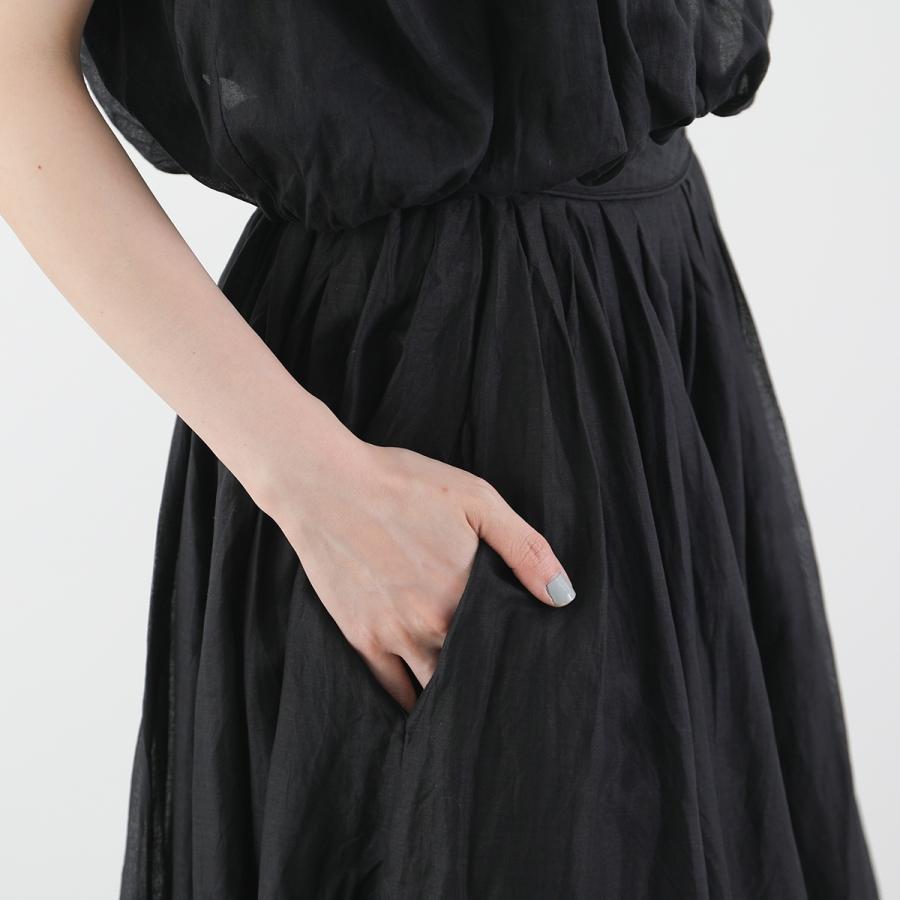 Marilyn Moon（マリリンムーン） スカート tuck technique sheer