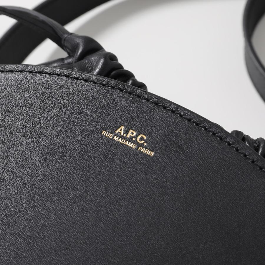 A.P.C.（アーペーセー） APC A.P.C. ショルダーバッグ sac demi lune