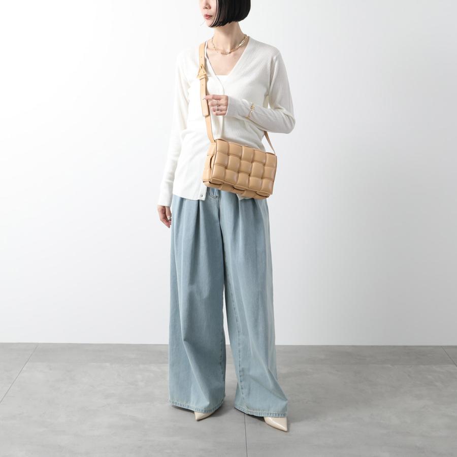 BOTTEGA VENETA（ボッテガ・ヴェネタ） ショルダーバッグ パデッド