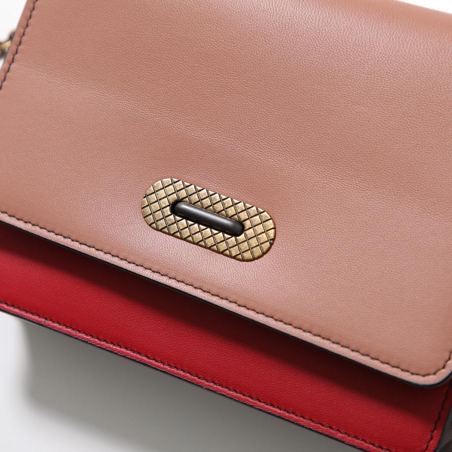 BOTTEGA VENETA（ボッテガ・ヴェネタ） ショルダーバッグ 521308 VCGP2