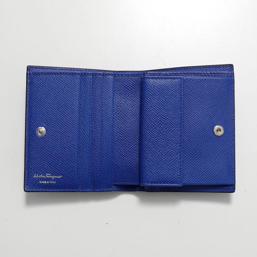 Salvatore Ferragamo ガンチーニ　財布 FERRAGAMO（フェラガモ） 二つ折り財布 THE GANCINI ガンチーニ 22