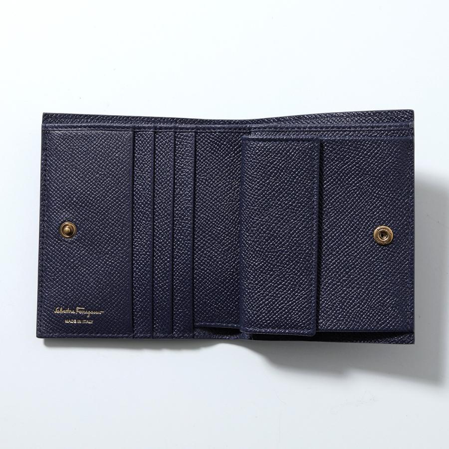 FERRAGAMO（フェラガモ） 二つ折り財布 THE GANCINI ガンチーニ 22
