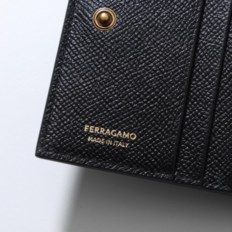 FERRAGAMO（フェラガモ） 二つ折り財布 THE GANCINI ガンチーニ 22D780