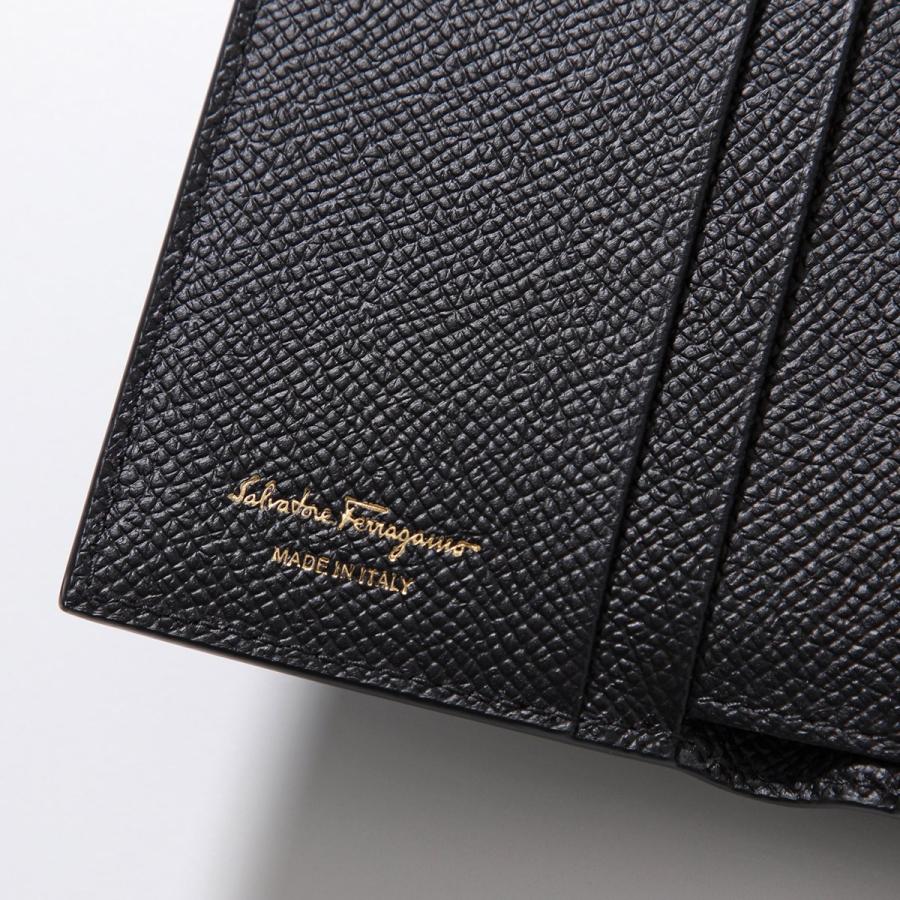 FERRAGAMO（フェラガモ） 三つ折り財布 THE GANCINI ガンチーニ 22