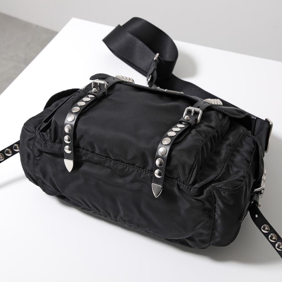 プラダ / PRADA　Re-Nylon × レザー ショルダーバッグ　1BD118　ナイロン/レザー/メタル　ブラック 【中古】 商品番号 K-160109 プラダ / PRADA Re-Nylon × レザー ショルダーバッグ 1BD118 ナイロン