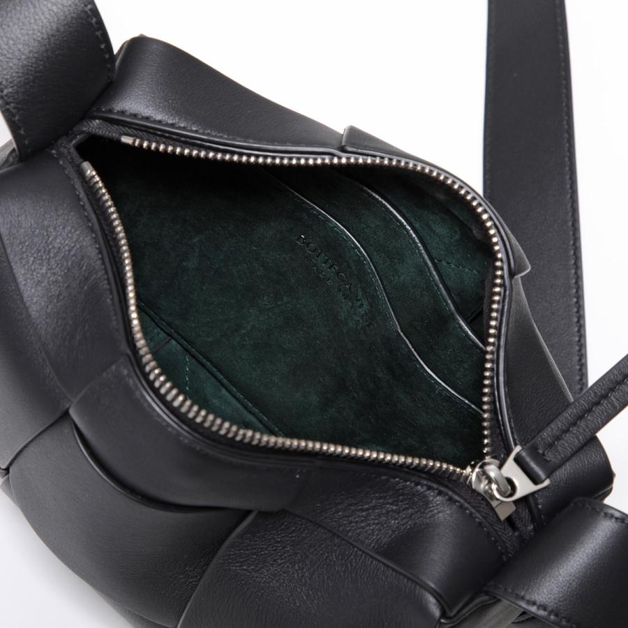 BOTTEGA VENETA（ボッテガ・ヴェネタ） ショルダーバッグ SMALL ARCO
