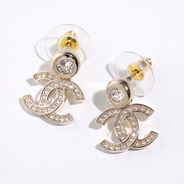 シャネル　ラインストーン　マイクロピアス CHANEL シャネル ミニピアス ココマーク ラインストーン シルバー 09V