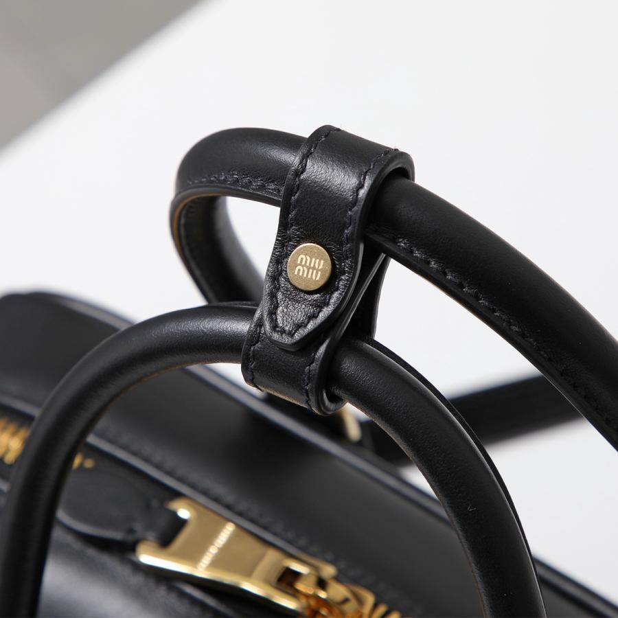 miu miu（ミュウミュウ） ショルダーバッグ ARCADIE アルカディ 5BB148