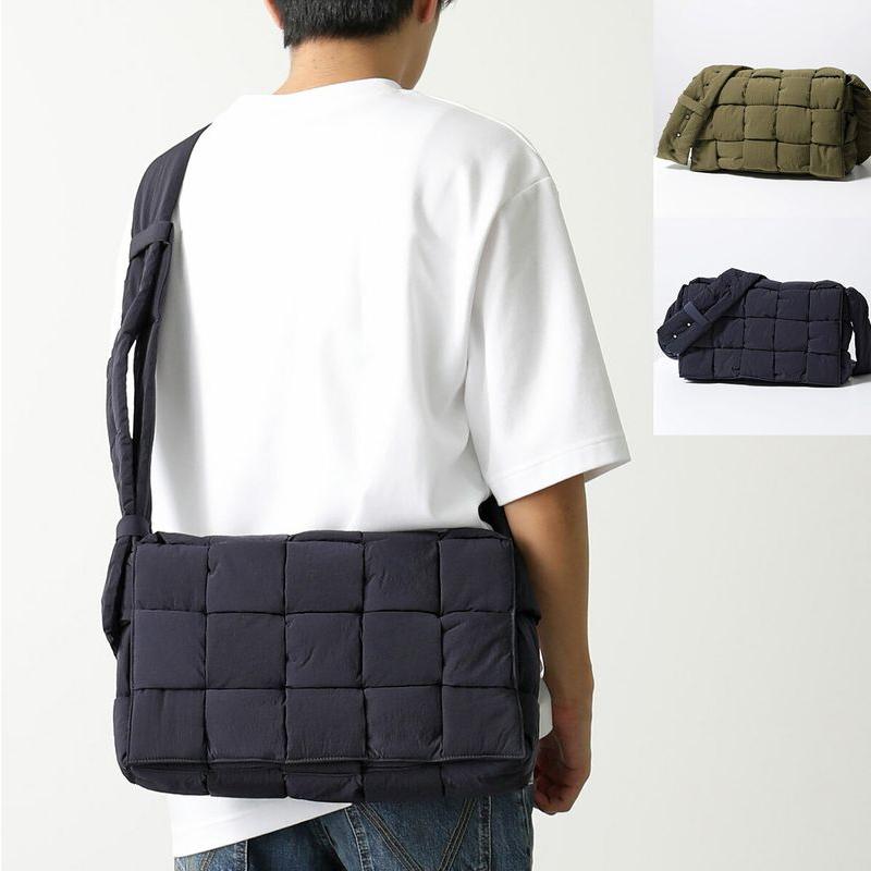 BOTTEGA VENETA（ボッテガ・ヴェネタ） 【カラー限定特価】BOTTEGA