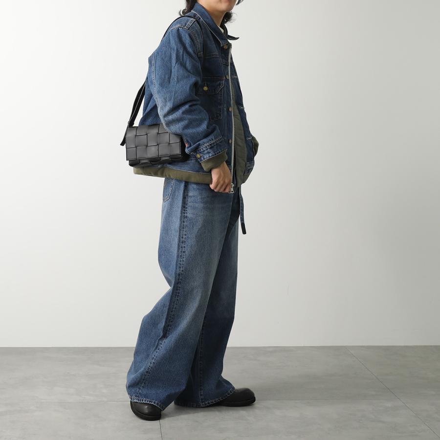 BOTTEGA VENETA（ボッテガ・ヴェネタ） ショルダーバッグ CASSETTE