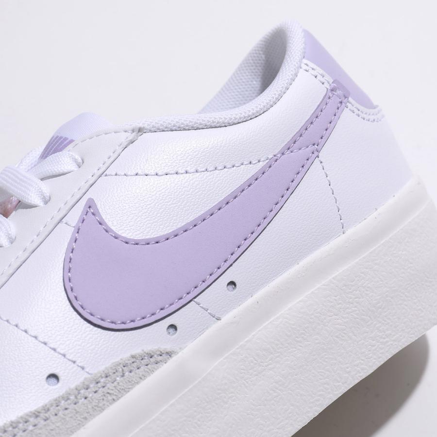NIKE（ナイキ） スニーカー W BLAZER LOW PLATFORM ブレーザー ロウ