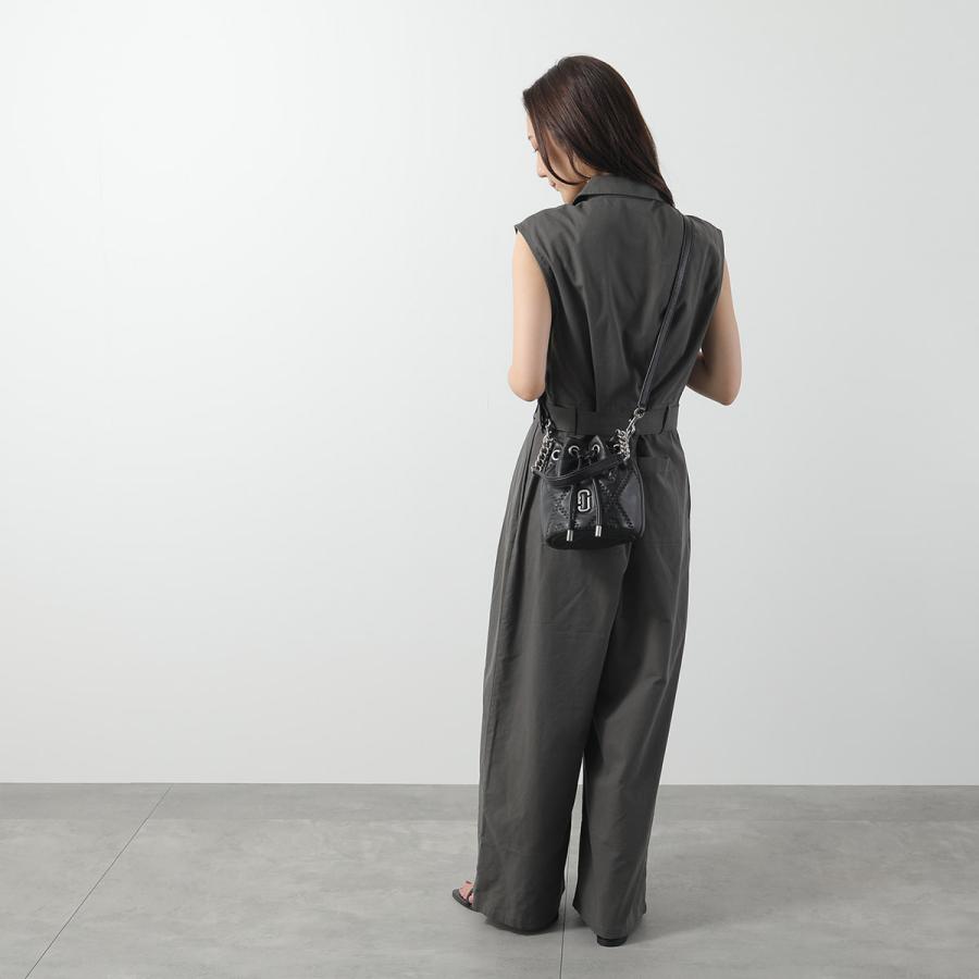 美品✨マークジェイコブス レザー シボ革 ロゴ金具 チャーム ハンドバッグ 黒 マークバイマークジェイコブス レザー ハンドバッグ 黒 ブラック