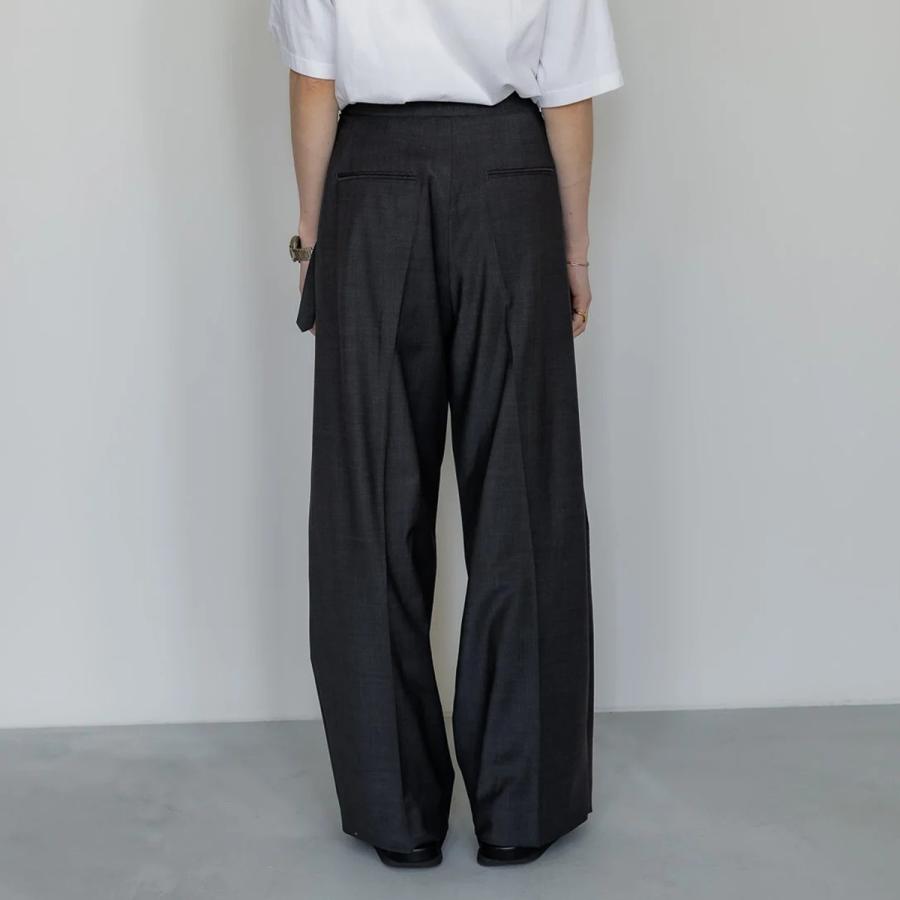 【新品未使用】soyy. マイスーツ　サイズ2 soyy. ソイ スラックス My Slacks SOY25SS-PT-003-BASIC レディース