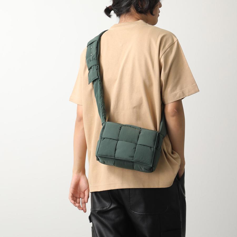 BOTTEGA VENETA（ボッテガ・ヴェネタ） ショルダーバッグ パデッド