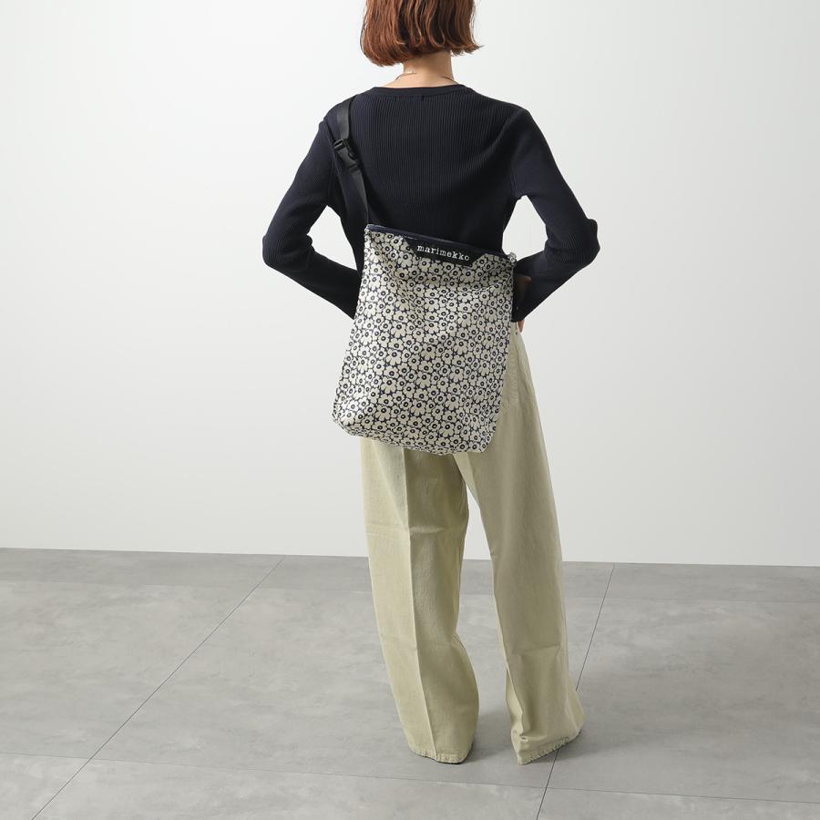 marimekko（マリメッコ） ショルダーバッグ Neat Crossbody Unikko M