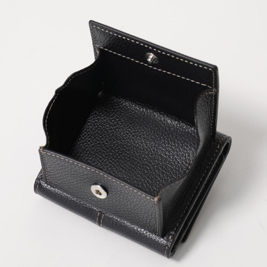 TOD'S（トッズ） TODS 三つ折り財布 XAWDBNB2000XSO レディース レザー