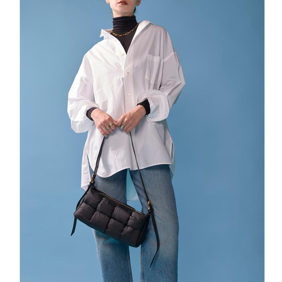 VIOLAd'ORO（ヴィオラドーロ） ショルダーバッグ ELMO エルモ V-8947