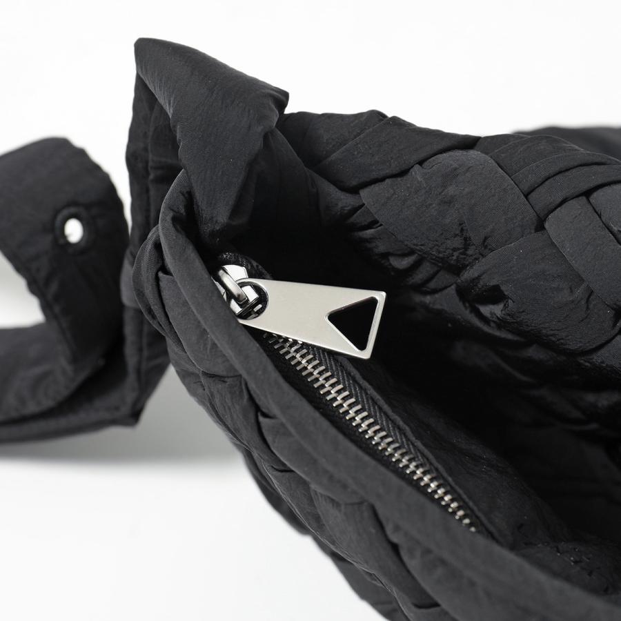 ボッテガヴェネタ　黒　ショルダーバッグ　ノベルティ BOTTEGA VENETA（ボッテガ・ヴェネタ） ショルダーバッグ 795498 V4GE1