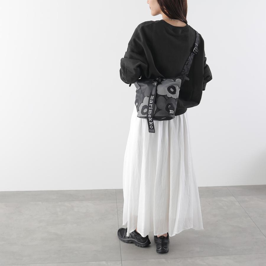 marimekko（マリメッコ） ショルダーバッグ Carry All Unikko キャリー