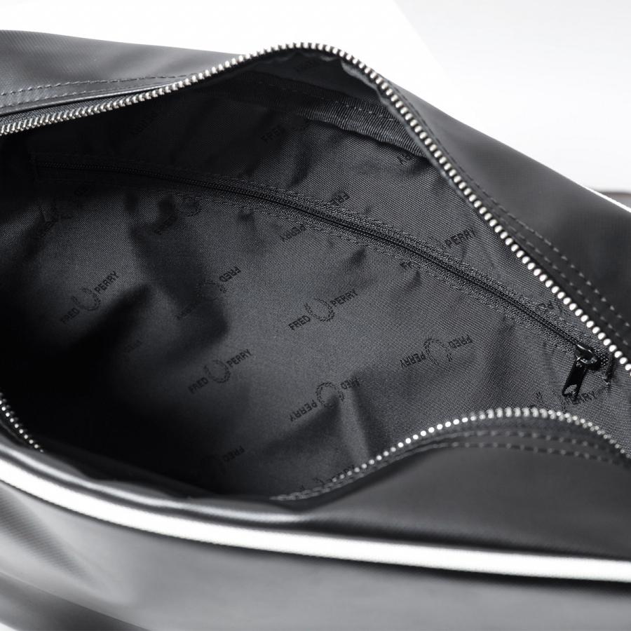 FRED PERRY（フレッドペリー） ショルダーバッグ CLASSIC SHOULDER