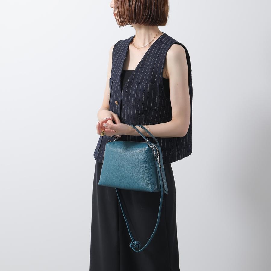 新品未使用品☆ジャンニキャリーニ　アリファs  ネイビー ジャンニ キャリーニ GIANNI CHIARINI ハンドバッグ ショルダーバッグ