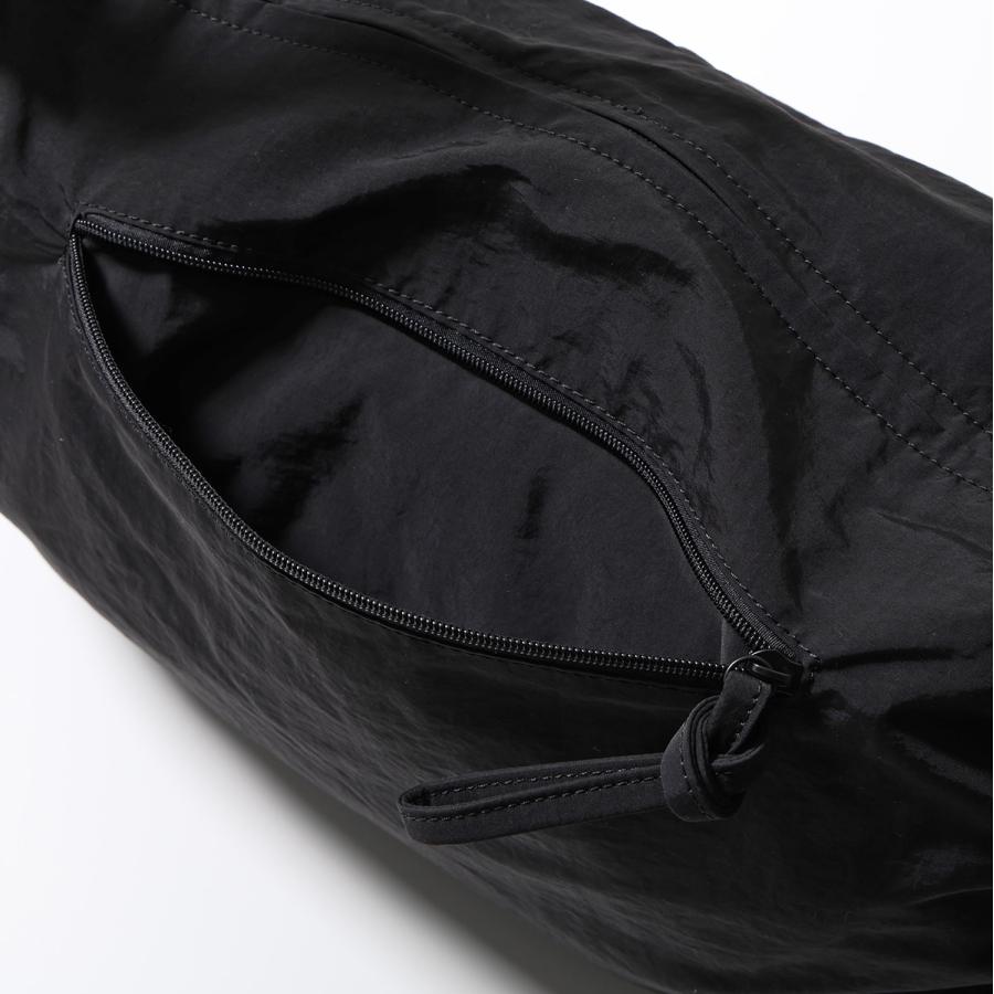 Le Vernis（ル・ベルニ） ショルダーバッグ Stomach bag M 252-210515