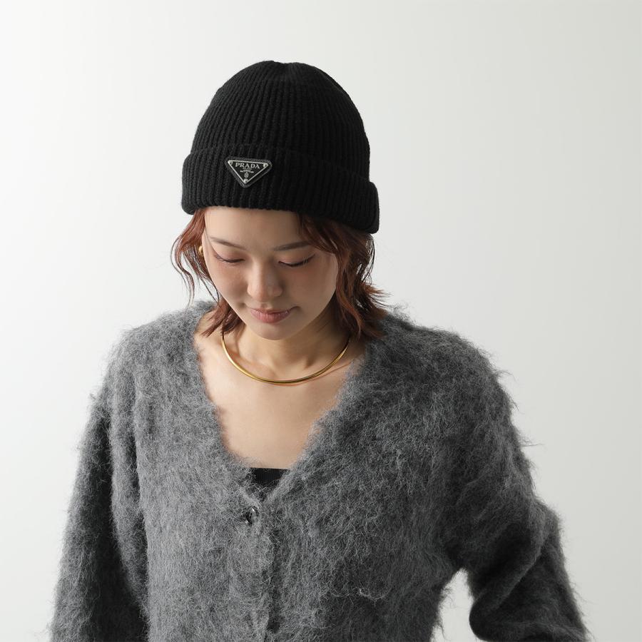 【匿名配送】PRADAプラダ　ニット　帽子　❤︎ PRADA（プラダ）ニット帽子 匿名配送】PRADAプラダ ニット 帽子