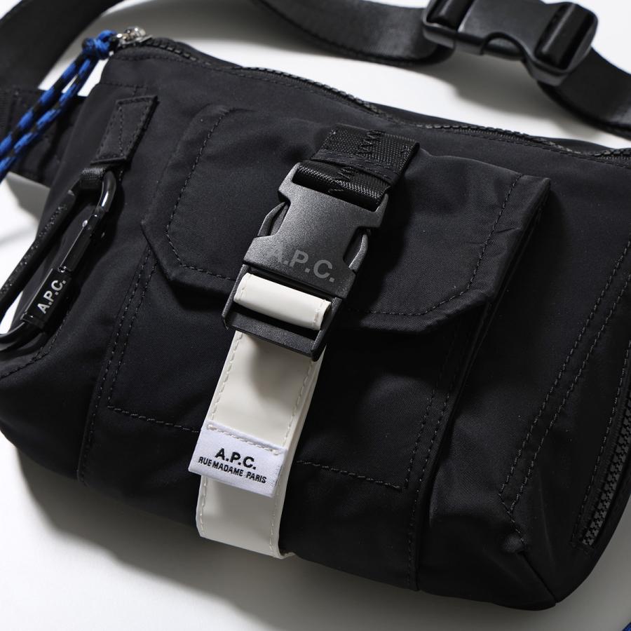 A.P.C BANANE TREK ボディバッグ　本日のみ A.P.C BANANE TREK ボディバッグ 本日のみ 【公式通販】